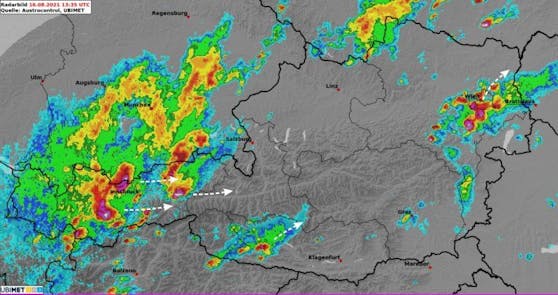 Sowohl in Tirol als auch in Wien bzw. Niederösterreich sind heftige Gewitter unterwegs. Diese breiten sich generell nach Osten aus.