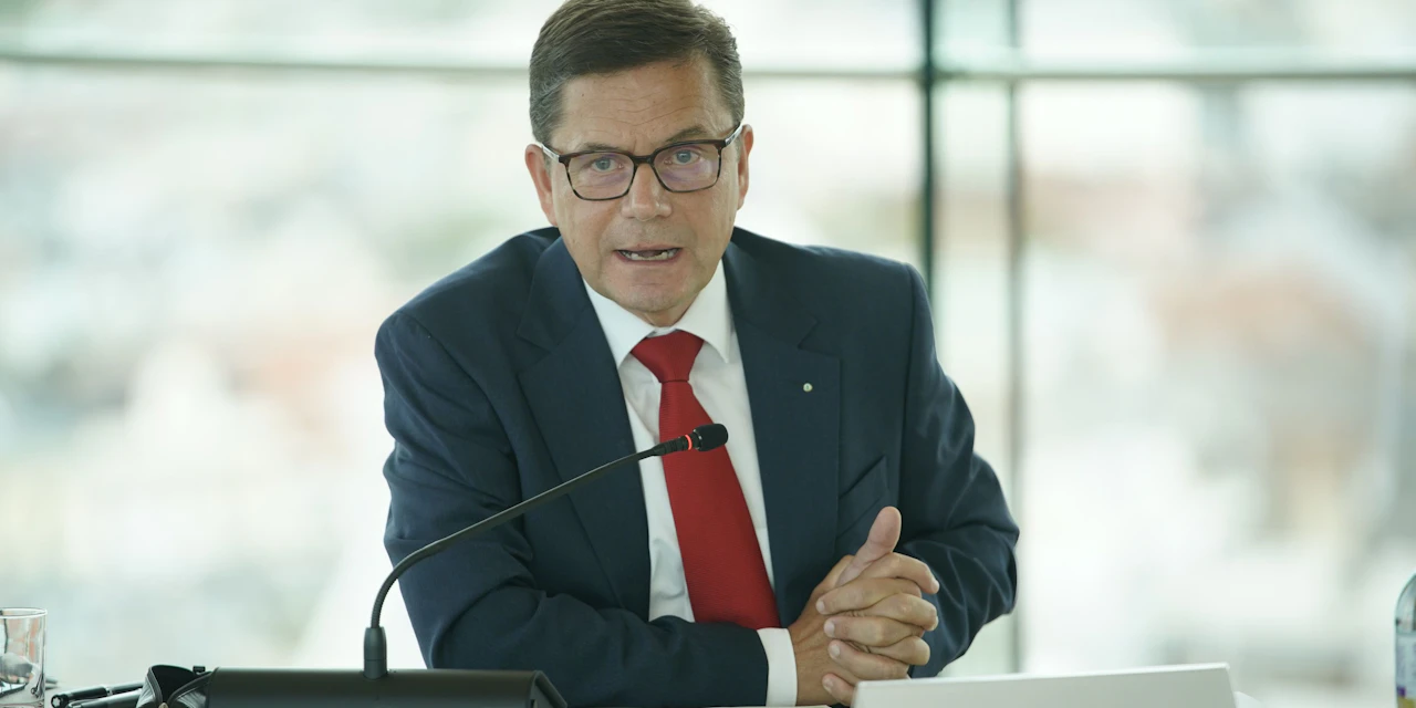 Damit will Spar-Boss Poppmeier die Wirtschaft ankurbeln - Vimarsana News