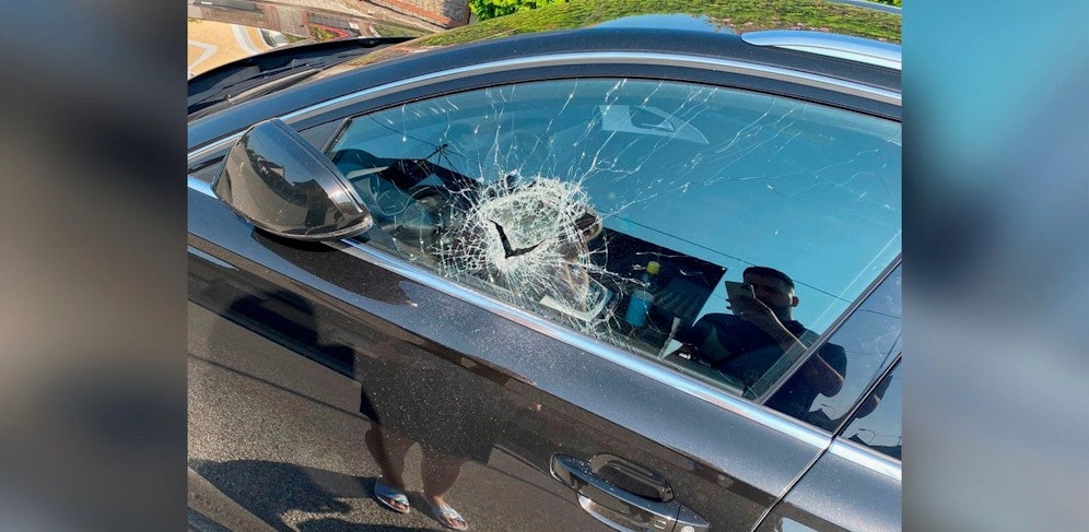 Haris A. wurde auch der Impfnachweis aus seinem Auto gestohlen.