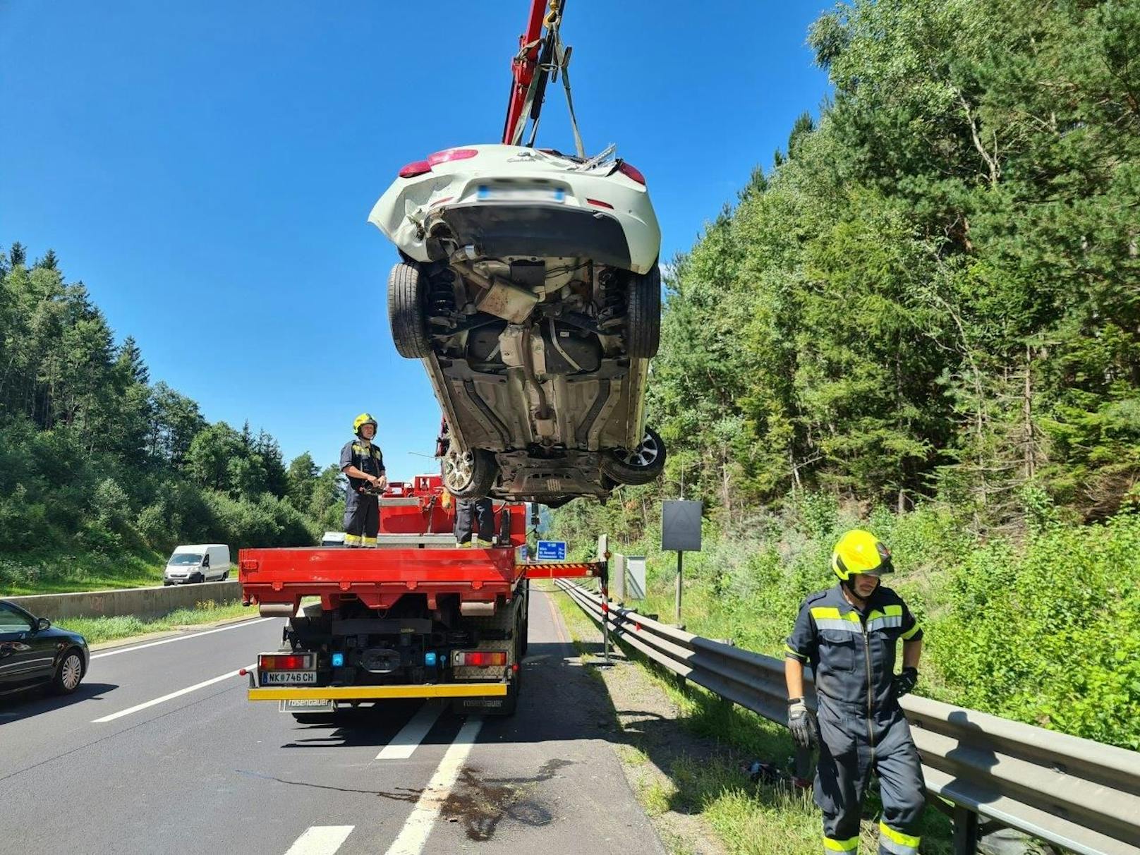 Bilder vom schweren Unfall auf der A2.