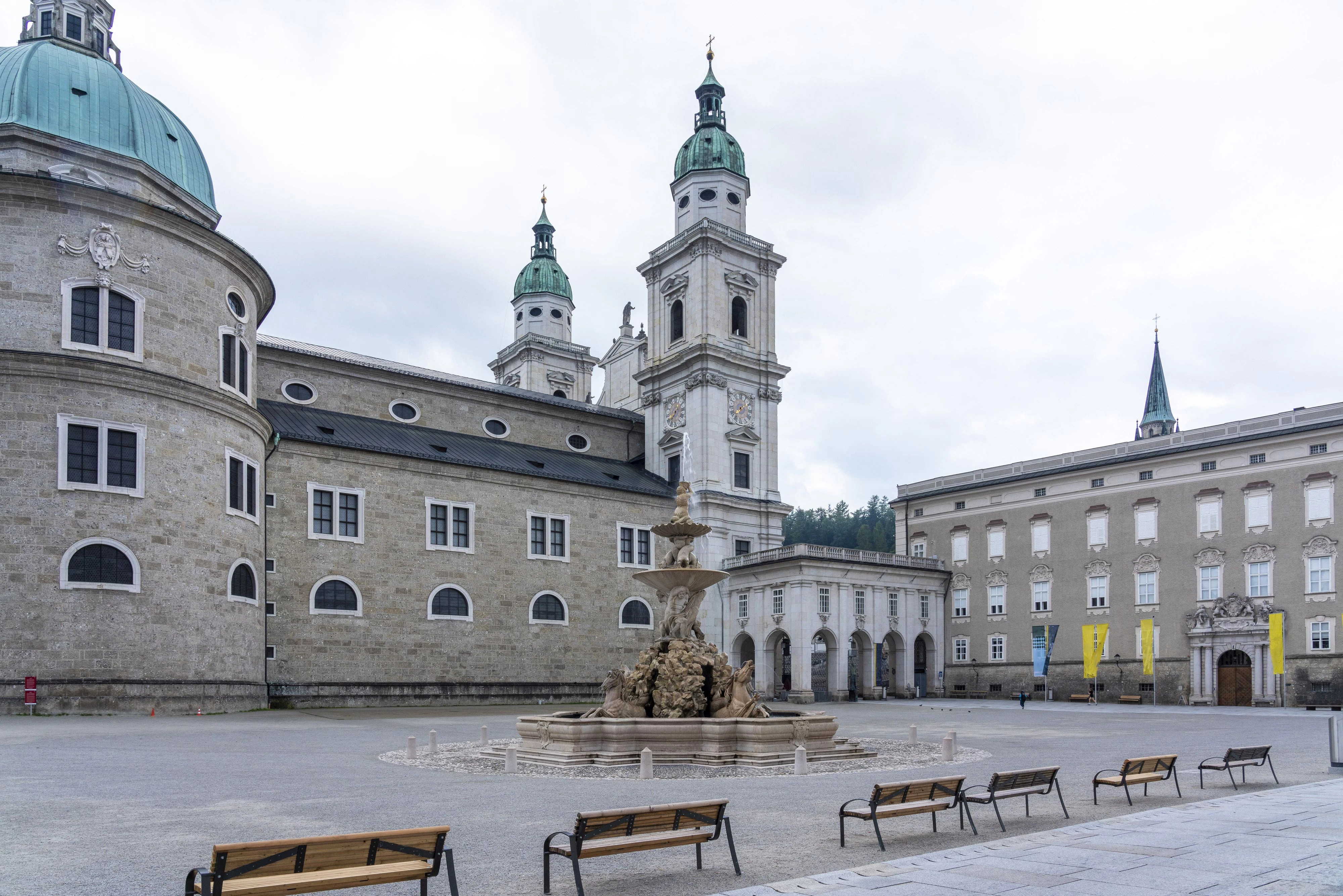 Der Residenzplatz in Salzburg
