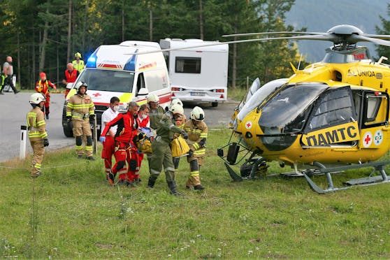 Schwerer Motorradunfall am Kaunerberg -Fotocredit: ZOOM.TIROL