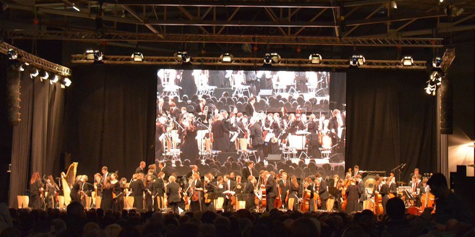 Das Innviertler Symphonieorchester spielt Welthits aus der Filmwelt.