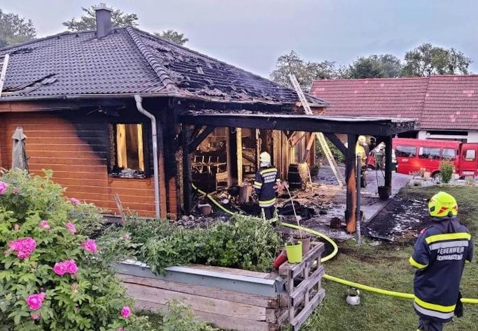 Brand in Bernschlag: Die Feuerwehr im Einsatz