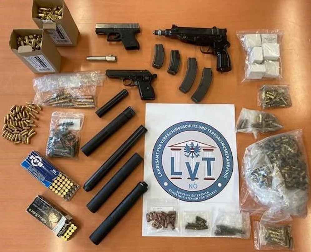 Die sichergestellten Schusswaffen des Gmünders.