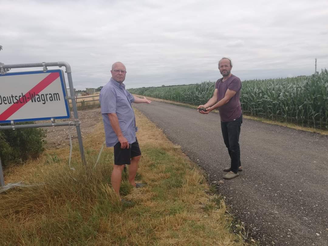 Der parteilose Gemeinderat Werner Cermak und Grünen-Stadtrat Heinz Bogner (r.)