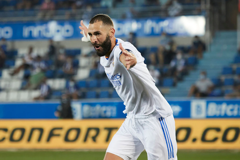 Karim Benzema verlängert bei Real Madrid. 
