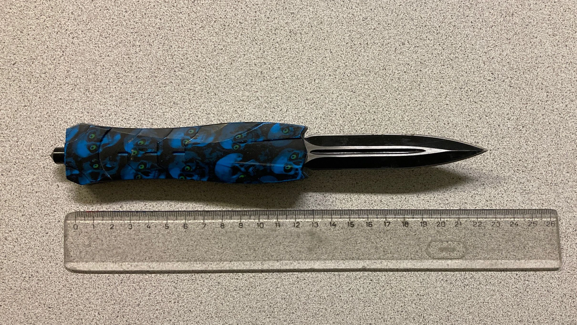 Der 34-Jährige bedrohte den Bruder seiner Freundin mit einem Messer.
