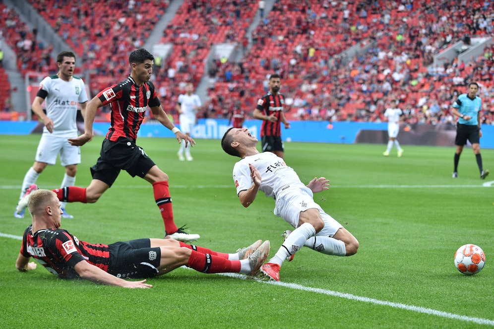 Stefan Lainer droht eine lange Zwangspause. 