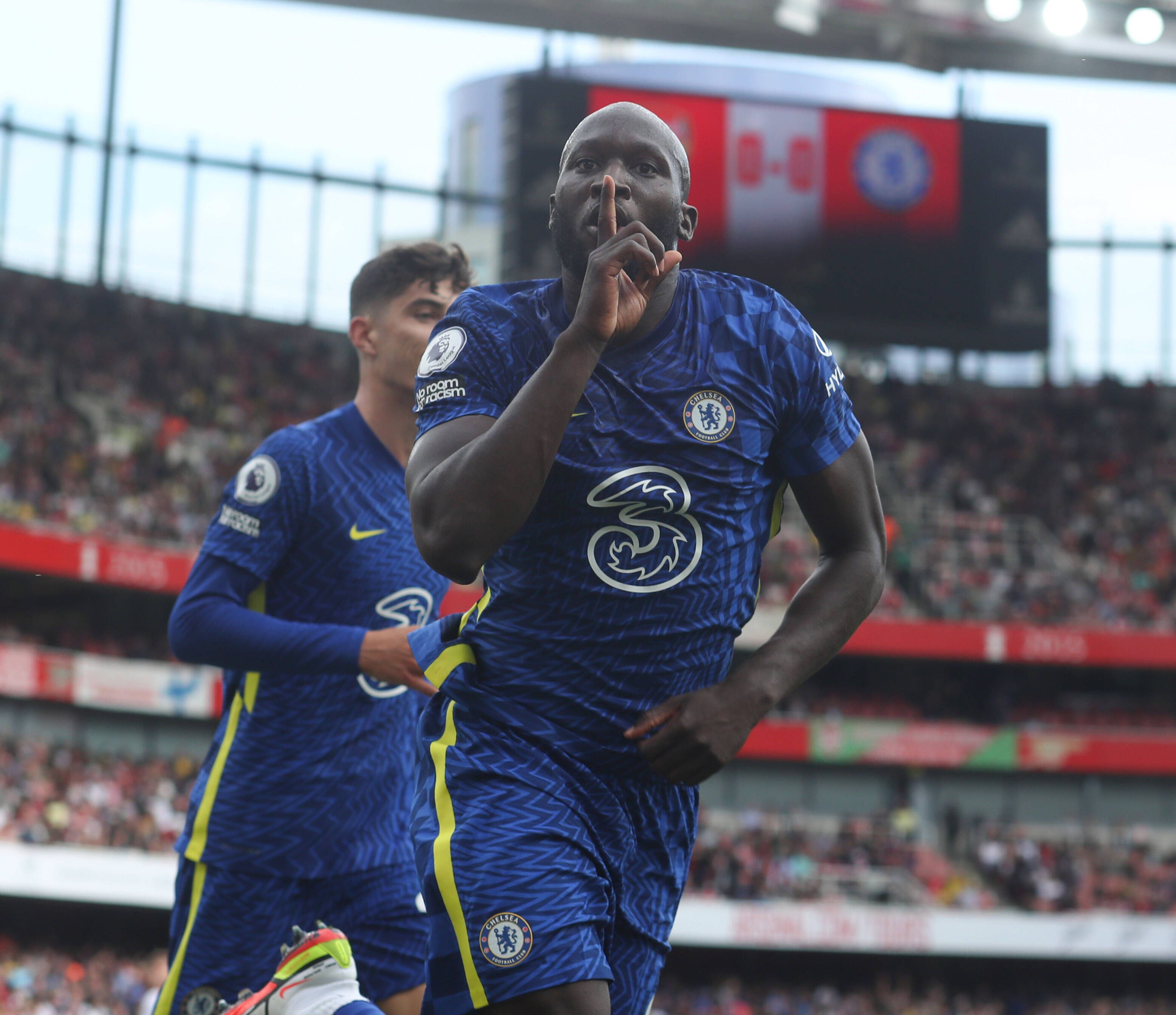 Romelu Lukaku jubelt über sein Premierentor.