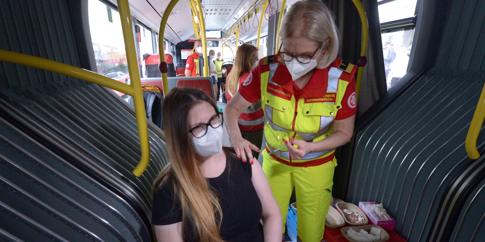 Mit dem Samariterbund Wien wurde mittlerweile die Impfbus-Tour durch Wien gestartet.