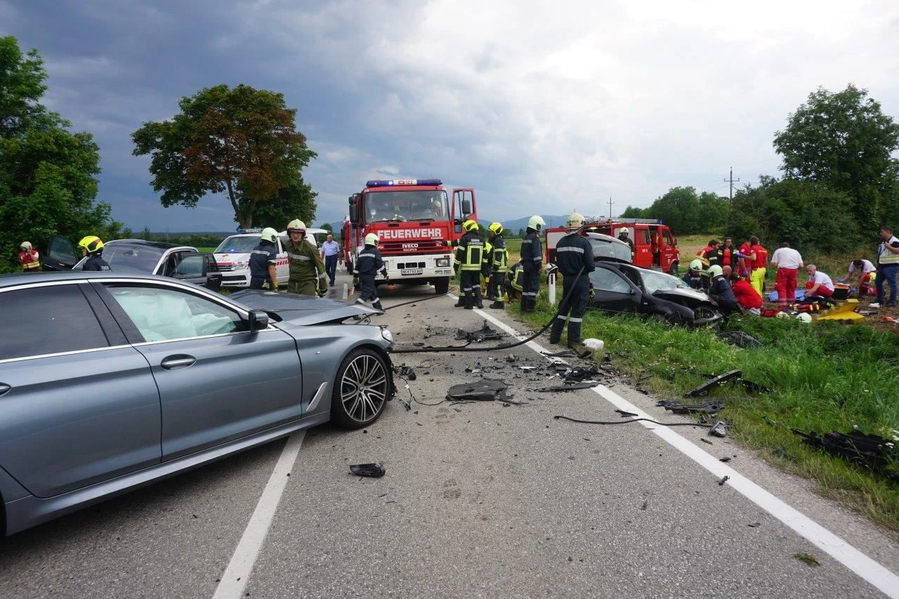Verkehrsunfall im Bezirk Neunkirchen