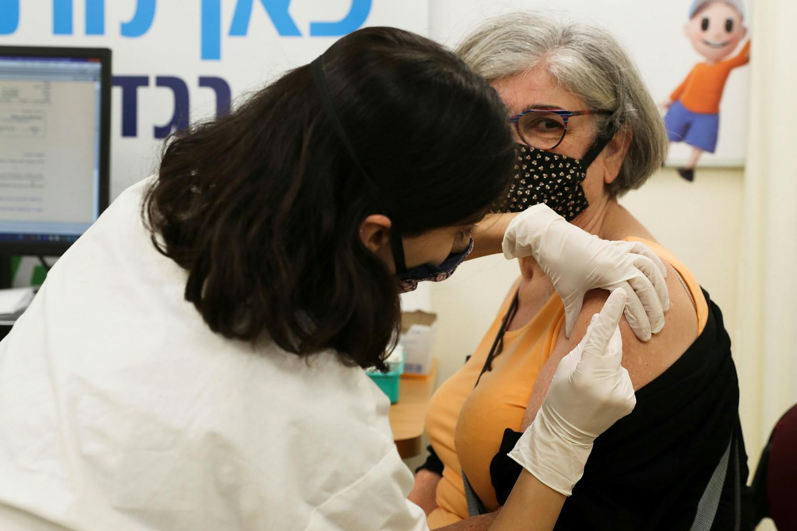 Die Impfaktion für die dritte Impfung ist in Israel in vollem Gange.