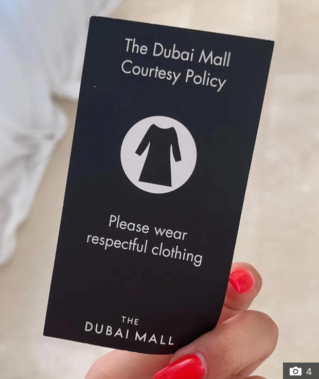 Emmy Russ bekam eine schwarze Karte.