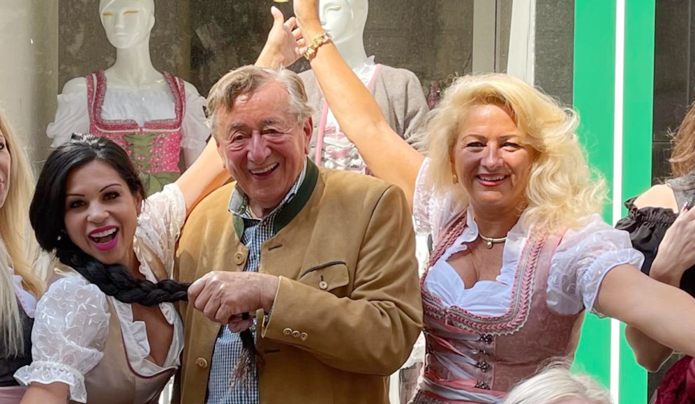 Richard Lugner, Bambi, Käfer