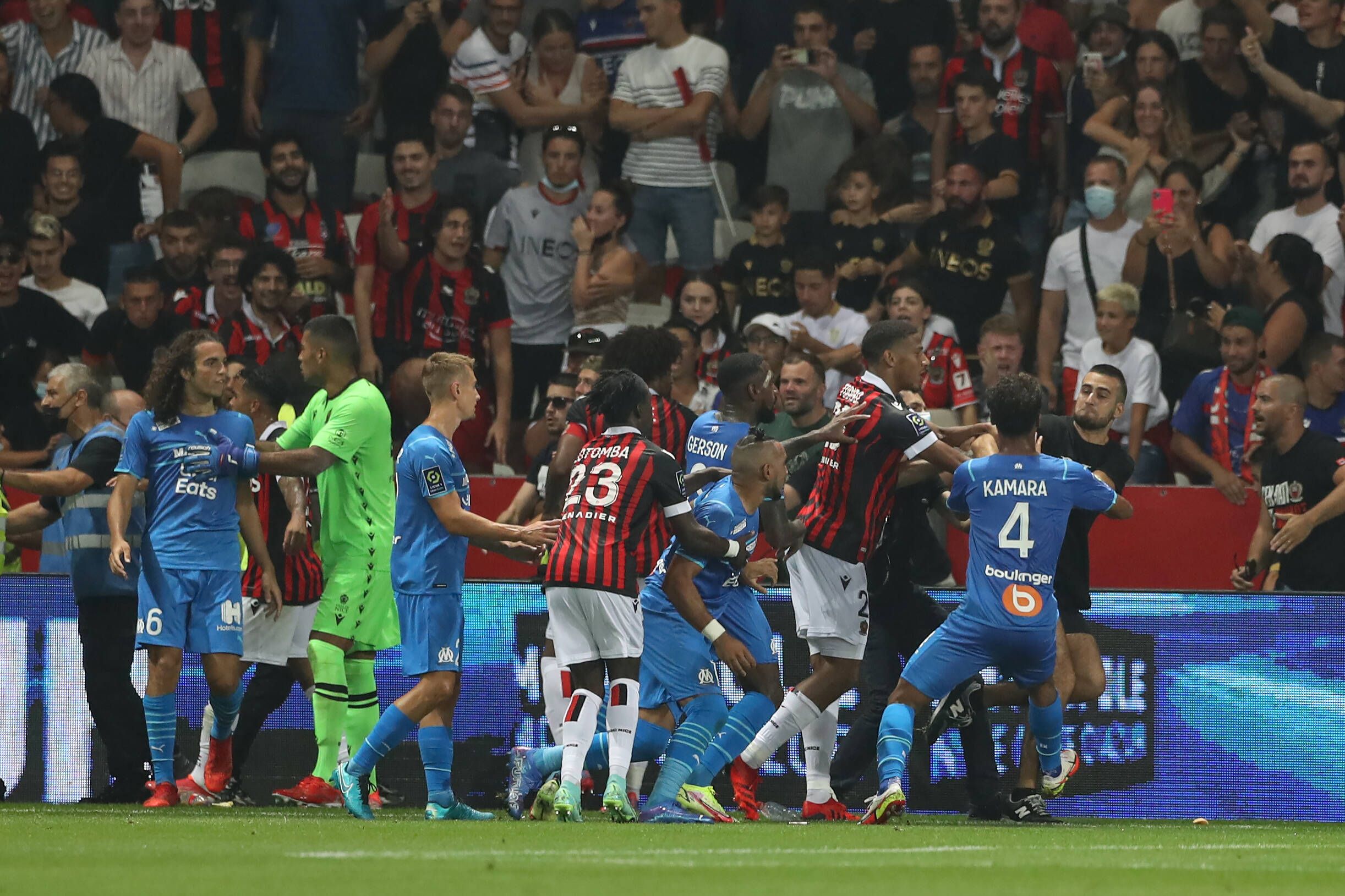 Tumulte bei Nizza gegen Marseille. 