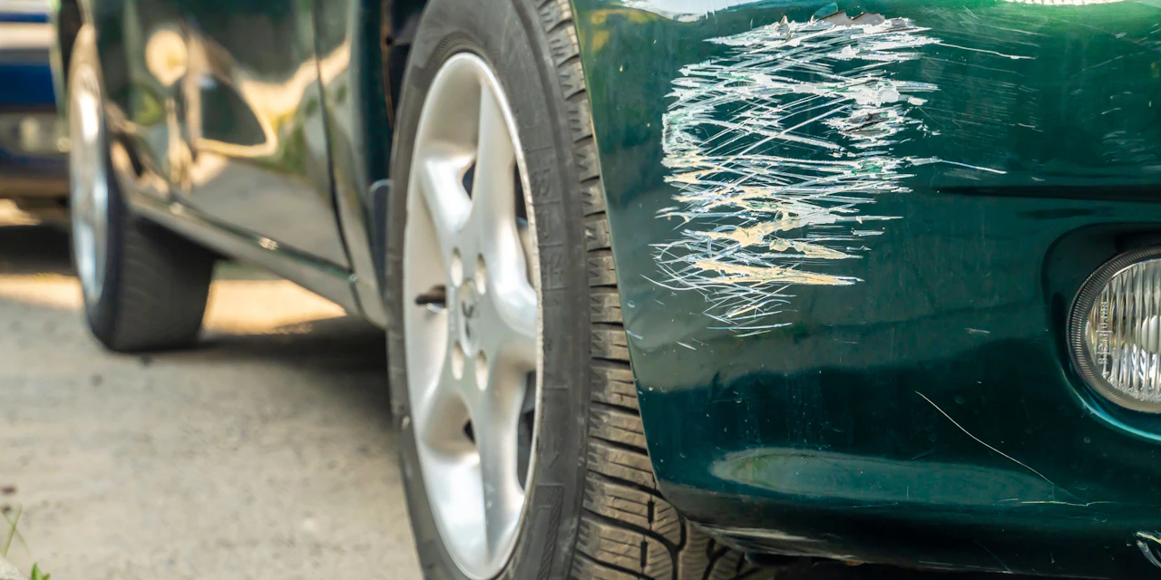 Autos zerkratzt – Neunjähriger wurde jetzt verklagt - Vimarsana News