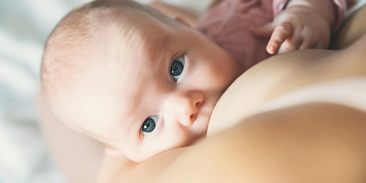 Geimpfte Frauen schützen ihr Baby mit der Muttermilch - Vimarsana News