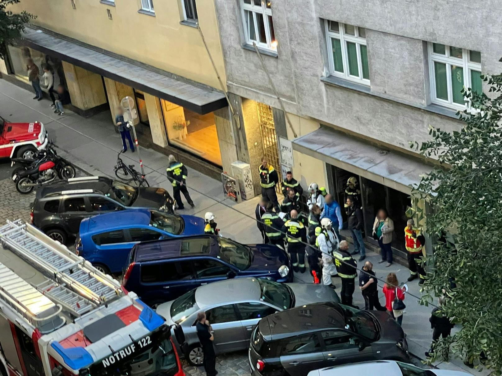 Polizei-Einsatz in der Ziegelofengasse (Wien-Margareten)