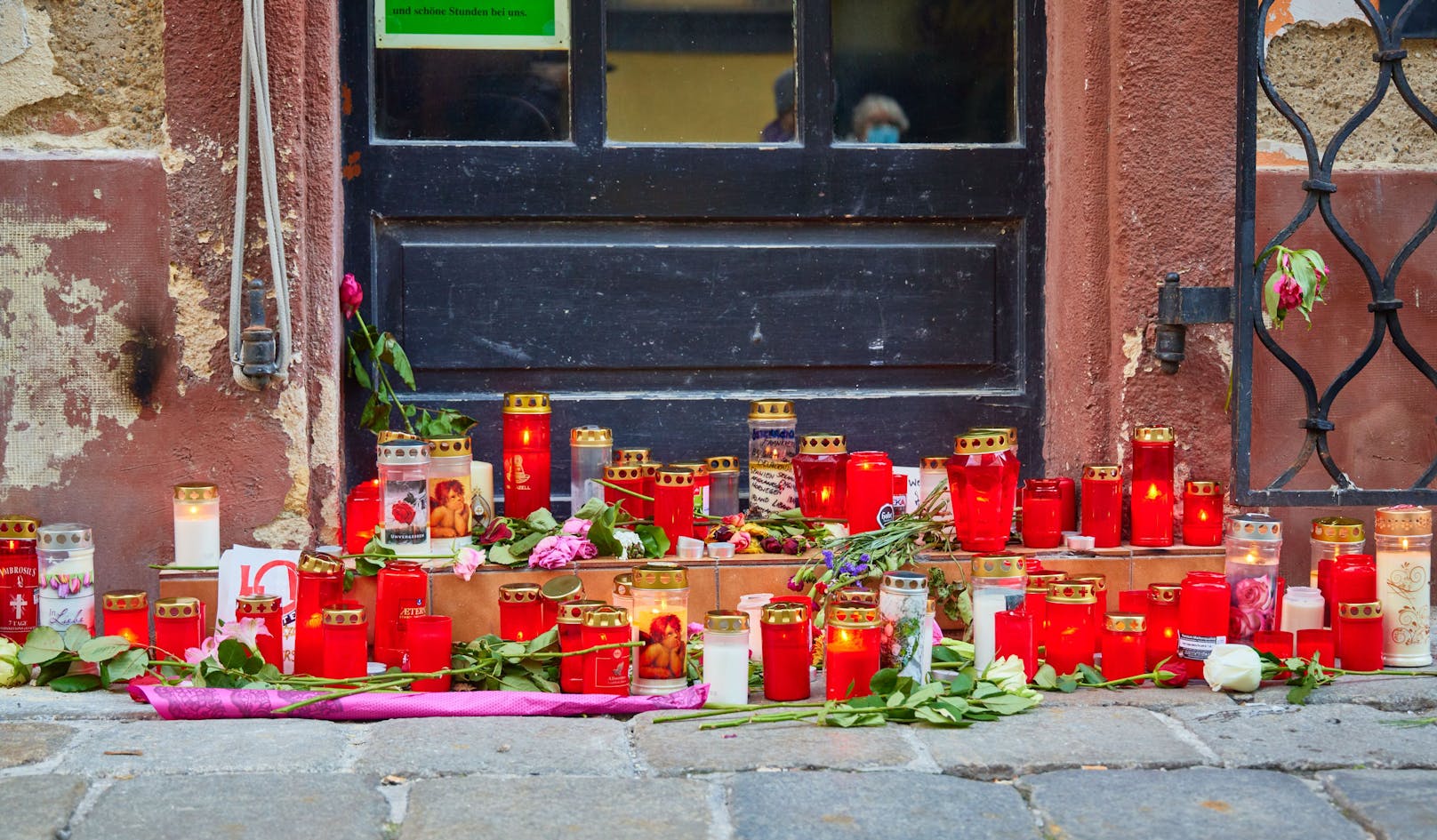44 Personen haben nach dem Terror-Anschlag in der Wiener City im vergangenen November bisher Schmerzensgeld ausbezahlt bekommen.