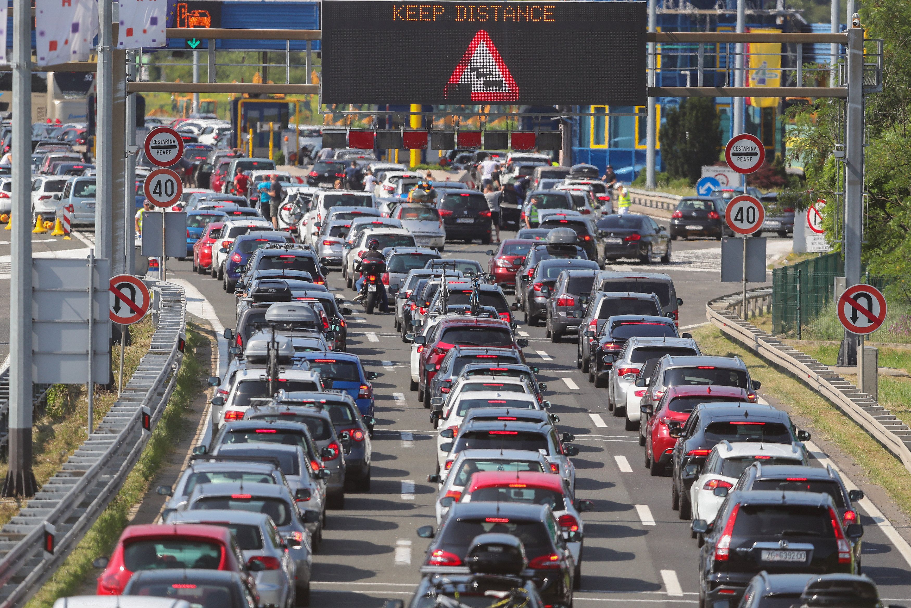 Stau-Chaos! Lange Wartezeiten Im Westen Am Wochenende - Österreich-News ...