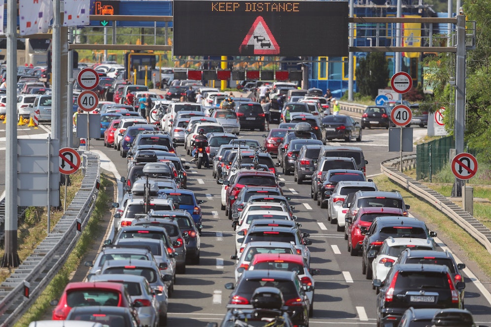 Der Urlaubsschichtwechsel an der Adria wird noch einmal für stundenlange Staus sorgen.
