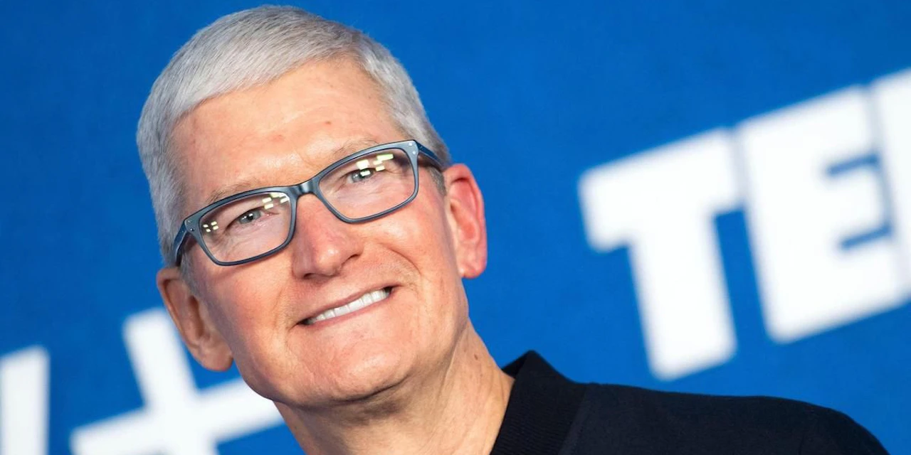 Tim Cook kassiert 750 Millionen Dollar als Bonus - Vimarsana News