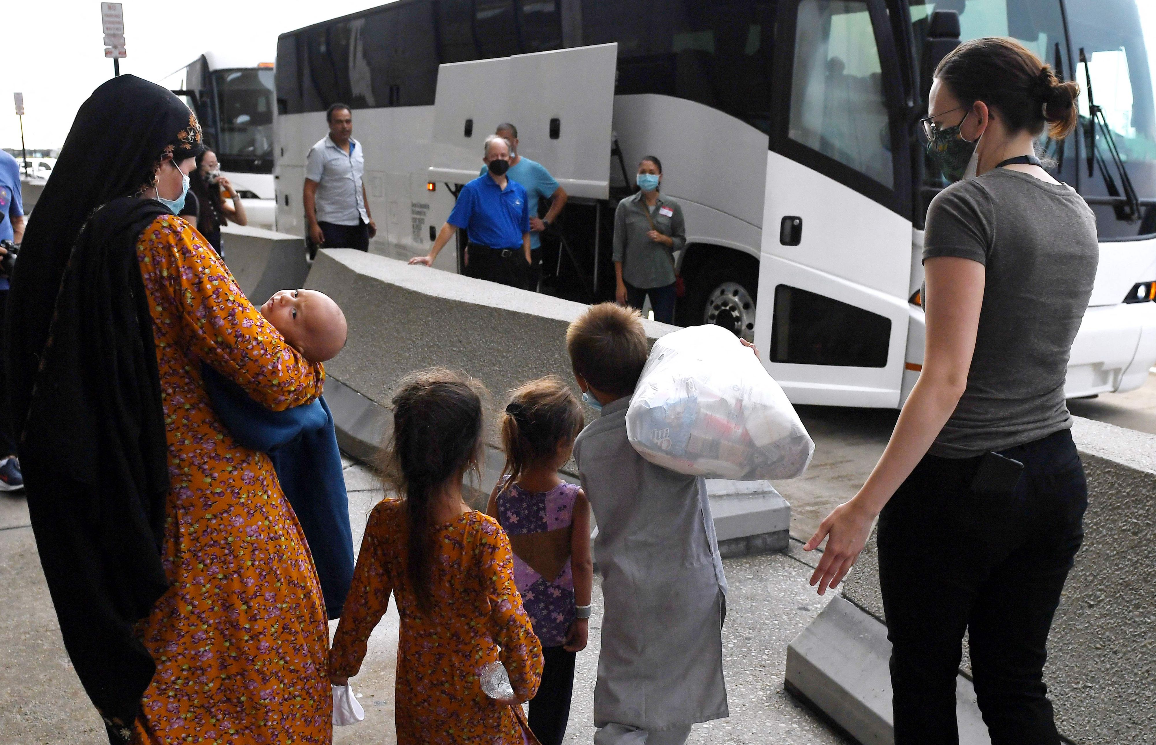 Die UNO erwartet eine halbe Million afghanische Flüchtling, die österreichische Regierung will keine aufnehmen.