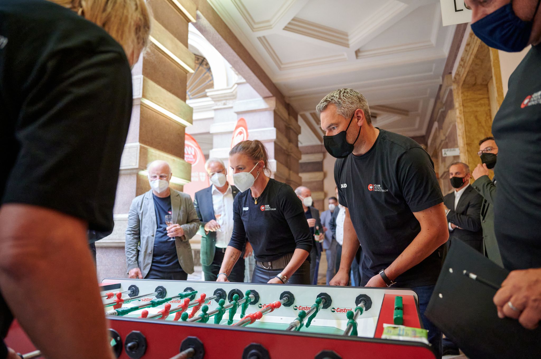 Katharina und Karl Nehammer 