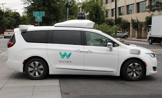 In San Francisco bleibt aber vorerst ein Sicherheitsfahrer mit an Bord.