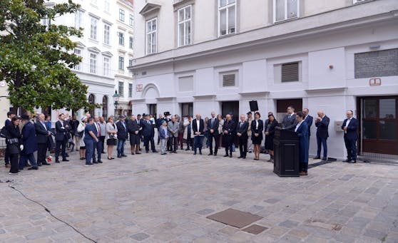 Zum 40. Jahrestag des Anschlags auf die Synagoge in der Seitenstettengasse gedenkt die IKG den Überlebenden.