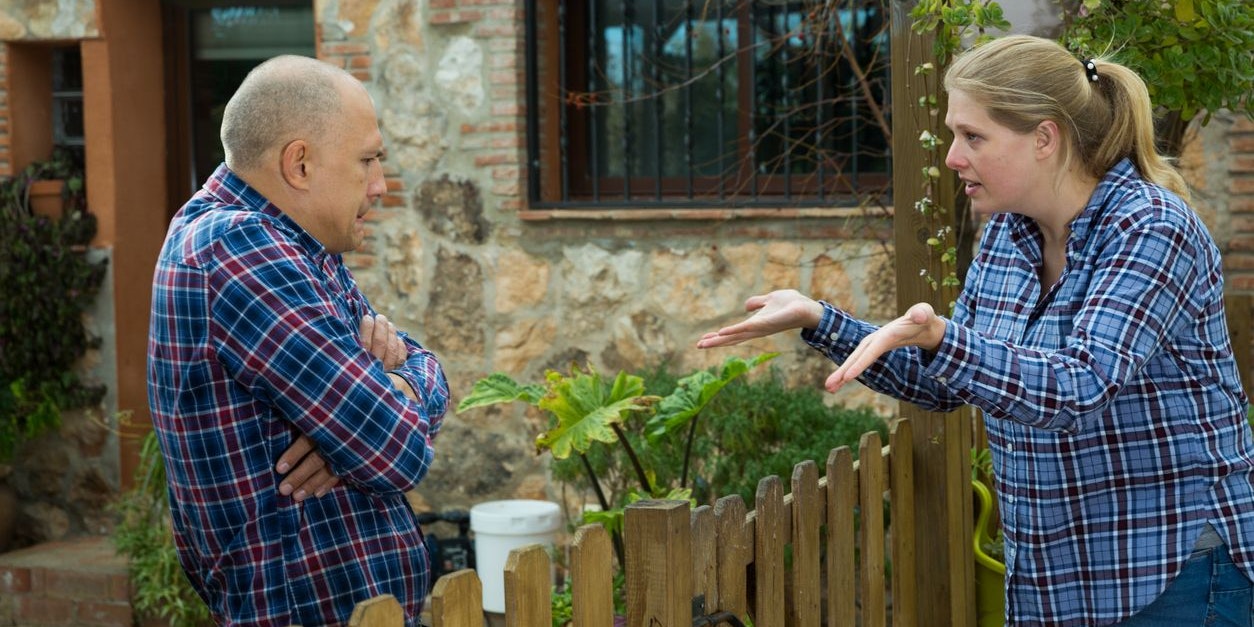 Streits zwischen Nachbarn haben während Corona zugenommen.