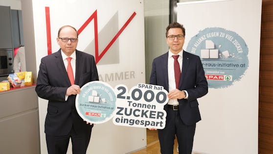 Ärztekammer-Präsident Thomas Szekeres und Spar-Vorstand Markus Kaser kündigten eine Shopping-Hilfe für Eltern an.
