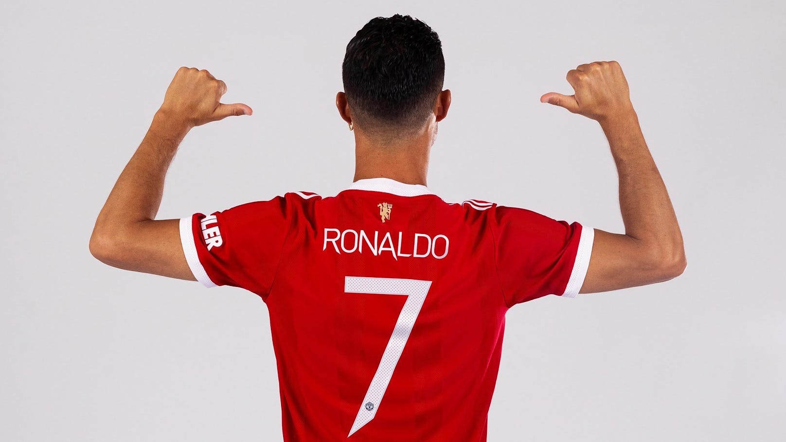 Cristiano Ronaldo spielt mit der Nummer 7. 