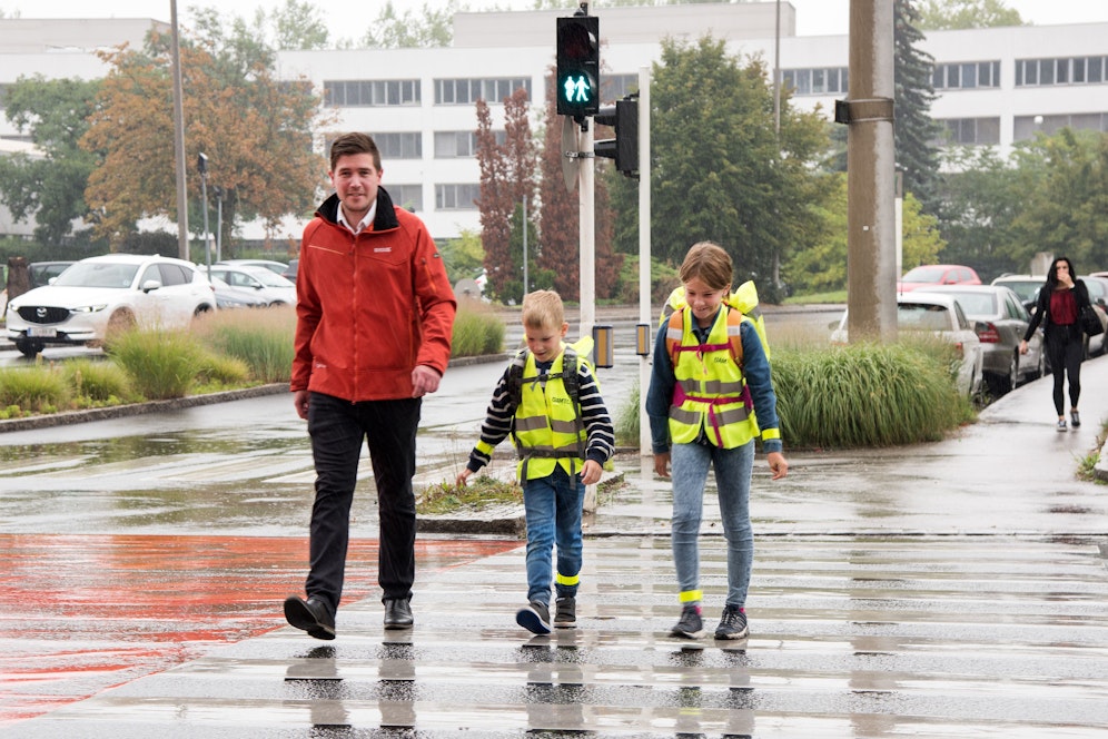 Nicht nur mit Schulanfängern sollten Eltern heuer den Schulweg gut durchgehen.