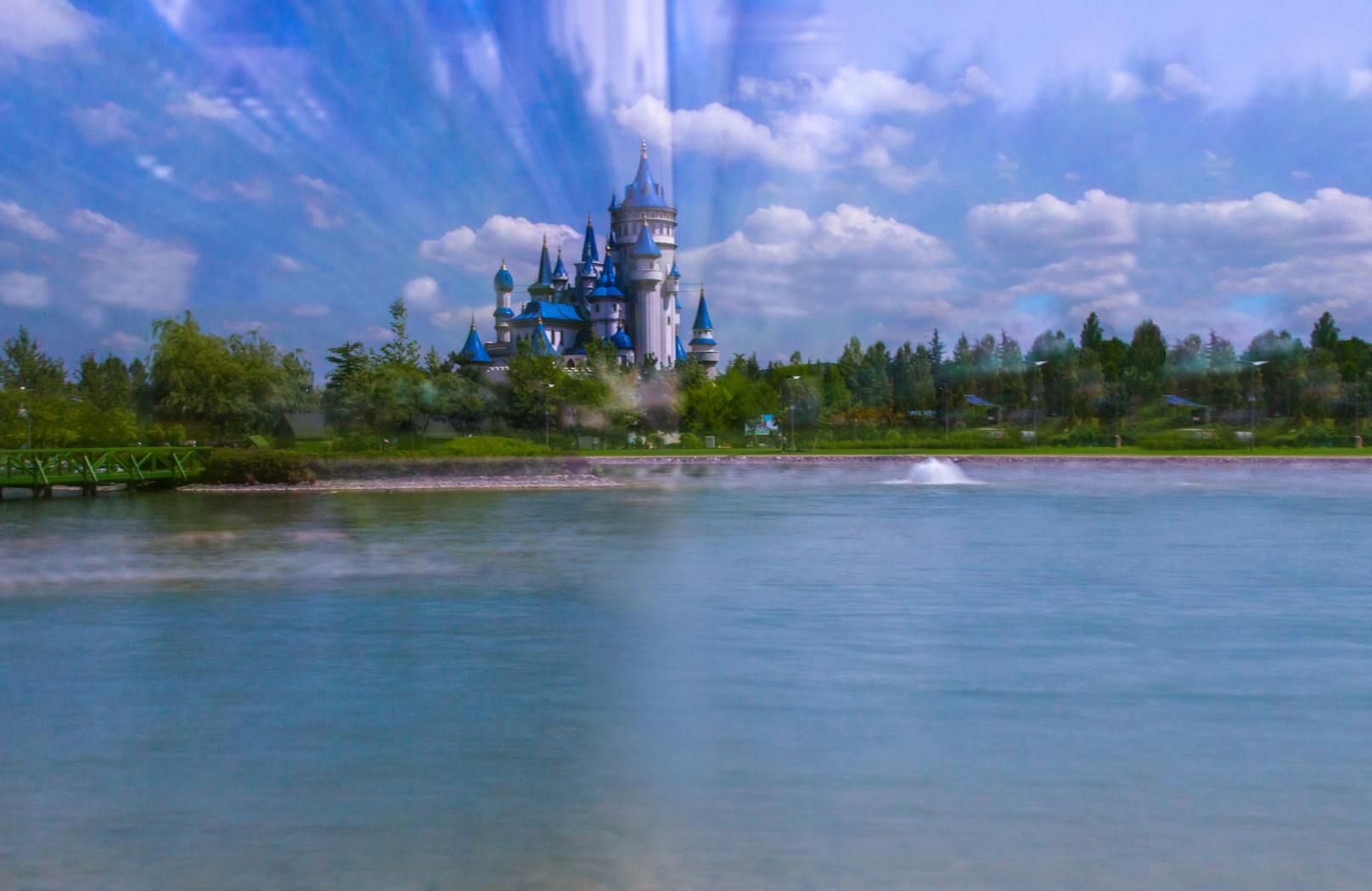 Disneyland Paris: 2230 Hektar