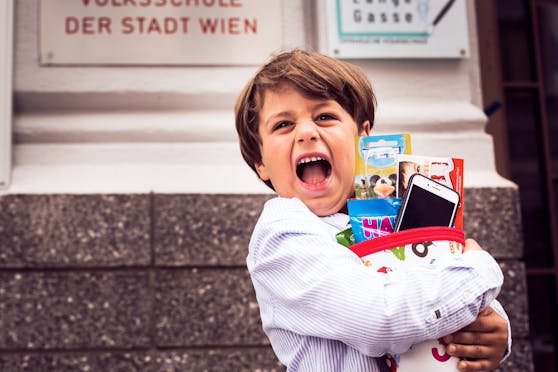 Handy zum Schulstart: Kinder- &amp; Jugendtarife um 41,5 Prozent günstiger als Standardtarife.