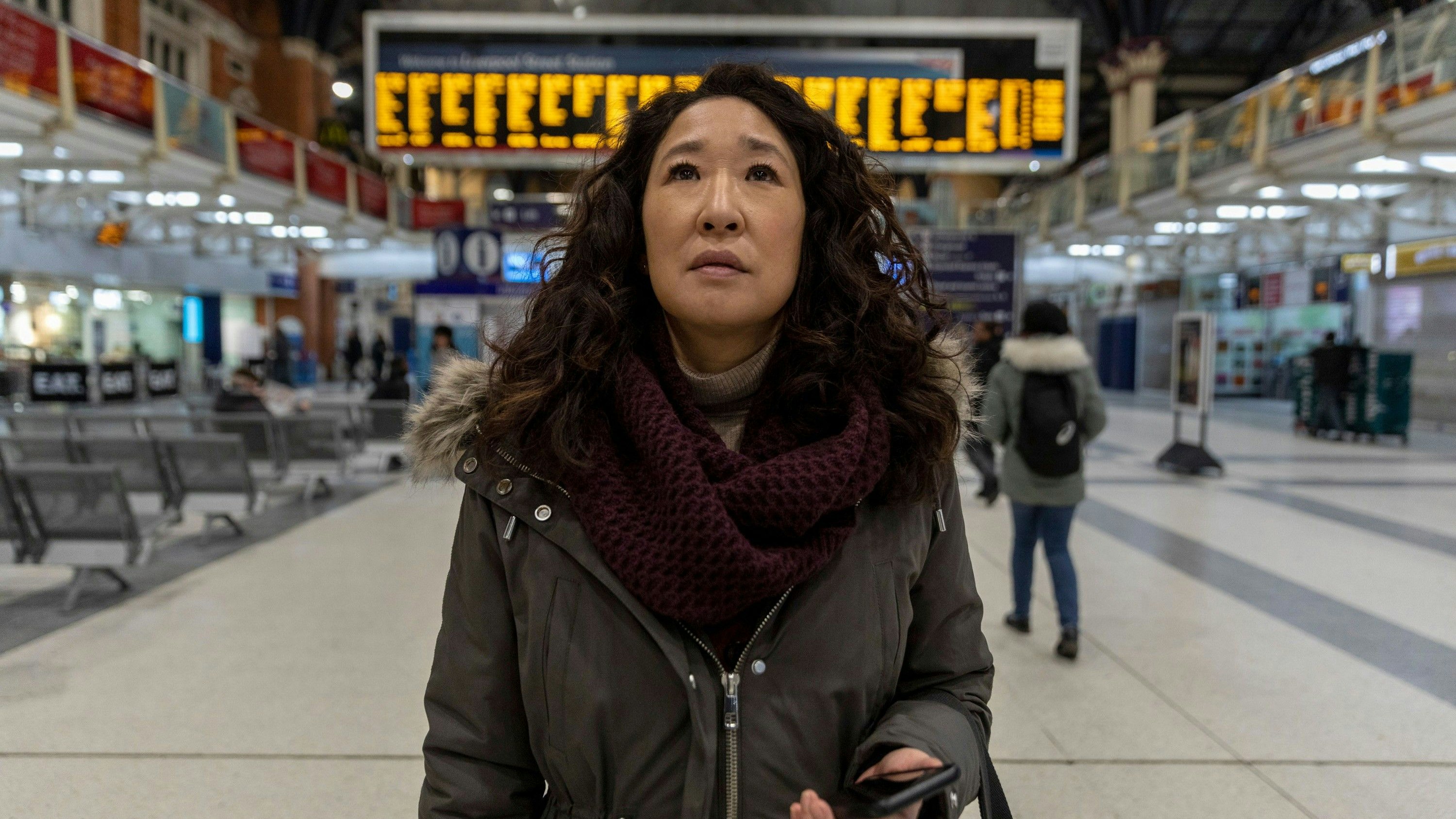 Download von www.picturedesk.com am 03.09.2021 (19:53).  KILLING EVE, Sandra Oh, .Beautiful Monster., (Season 3, ep. 307, aired May 24, 2020). photo: Laura Radford / ©BBC-America / Courtesy Everett Collection - 20200527_PD0309 - Rechteinfo: Rights Managed (RM) PictureDesk Ã¼bernimmt hinsichtlich der Verwendung durch den Kunden keinerlei Haftung und Garantie. Die Verantwortung liegt ausschlieÃlich beim Kunden. Redaktionelle Printverwendung ist Ã¼blicherweise mÃ¶glich. Keine TV und Videonutzung!