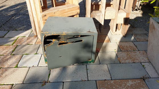 Mehrere SB-Läden der Familie Mayrhofer wurden ausgeräumt.