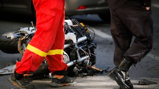 Bei einem Motorradunfall nahe Hinterthal (S) kam ein 44-jähriger Oberösterreicher ums Leben (Symbolbild)