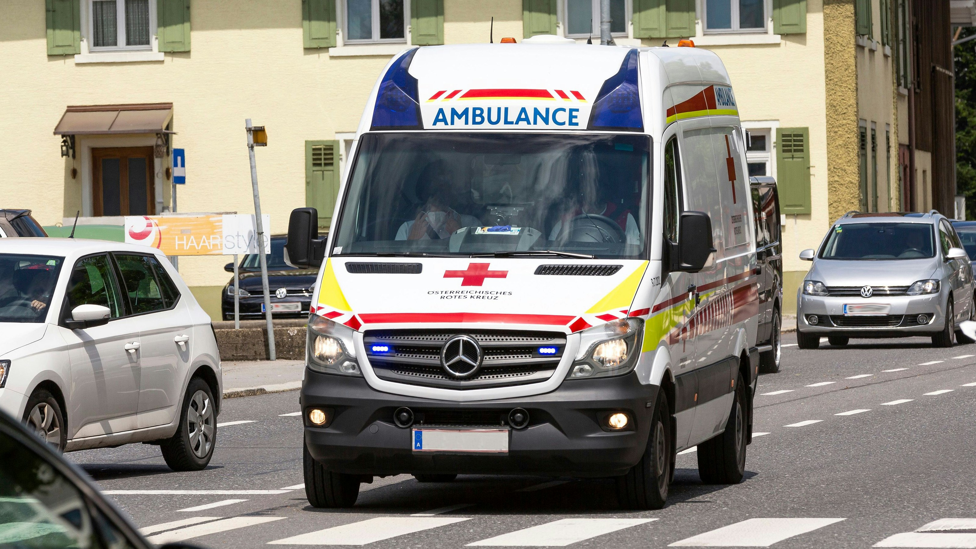 Rettungsauto (Symbolbild)