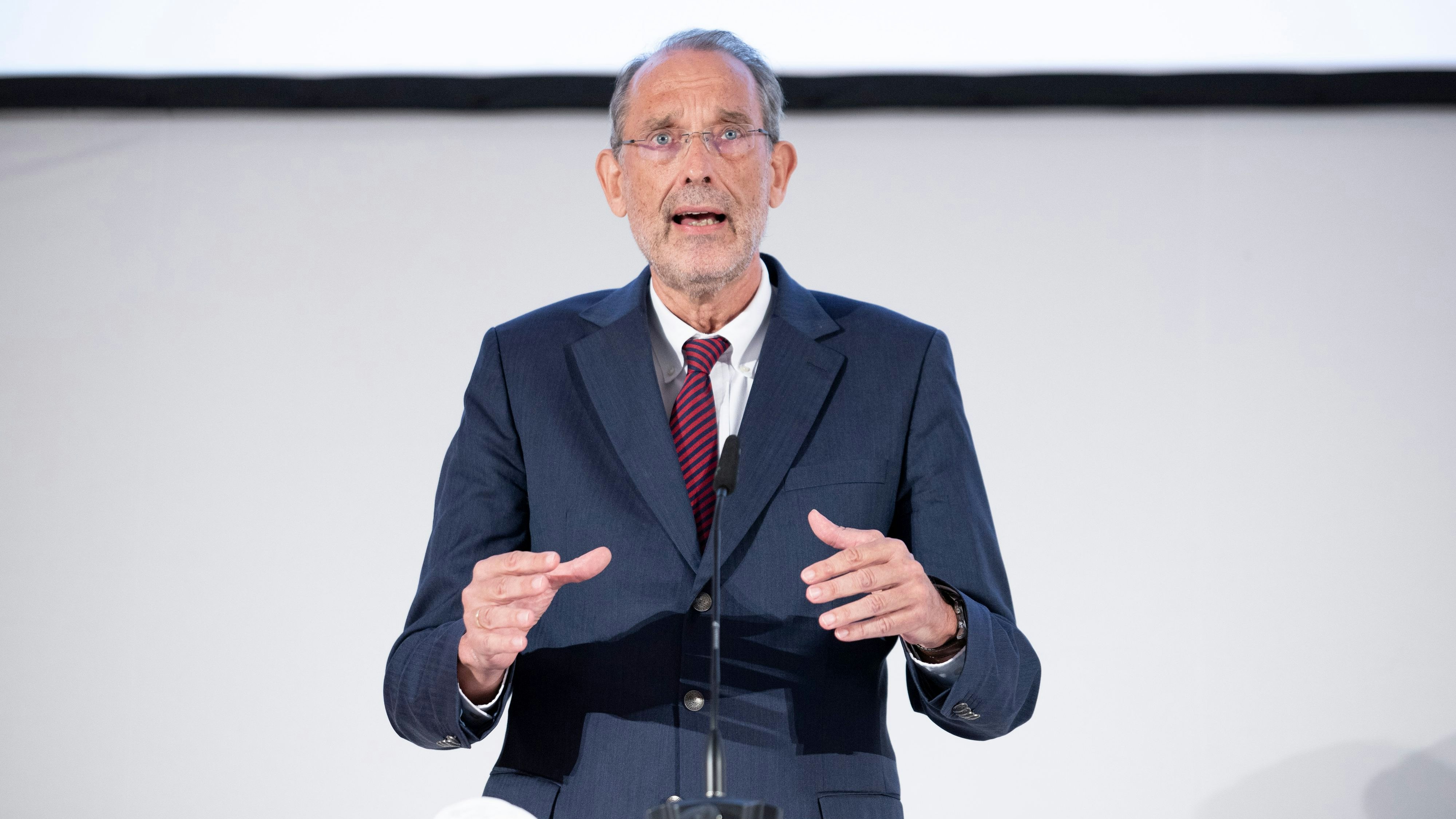 Bildungsminister Heinz Faßmann will Schulen unbedingt offen halten.