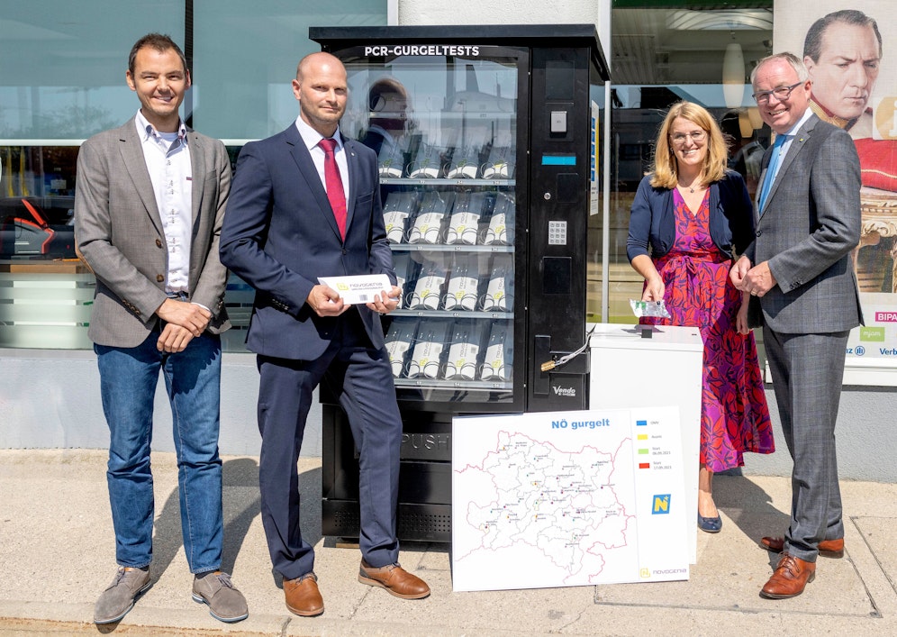 Die Gurgelautomaten werden eingestellt.&nbsp;