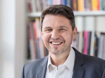 Bürgermeister Kurt Fischer informierte