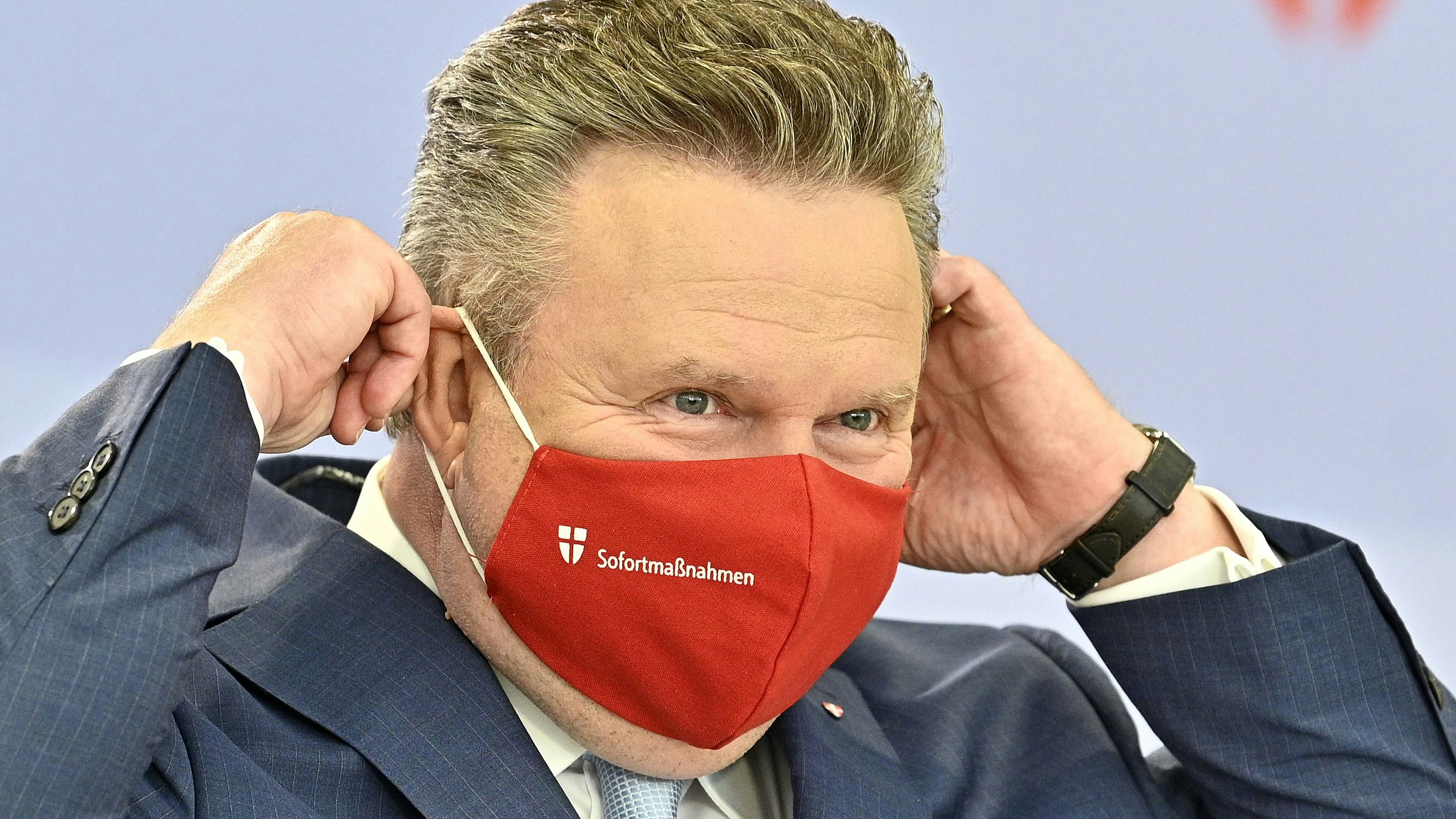 Anders als der Kanzler will Wiens Bürgermeister Michael Ludwig einen neuen Lockdown nicht ausschließen.