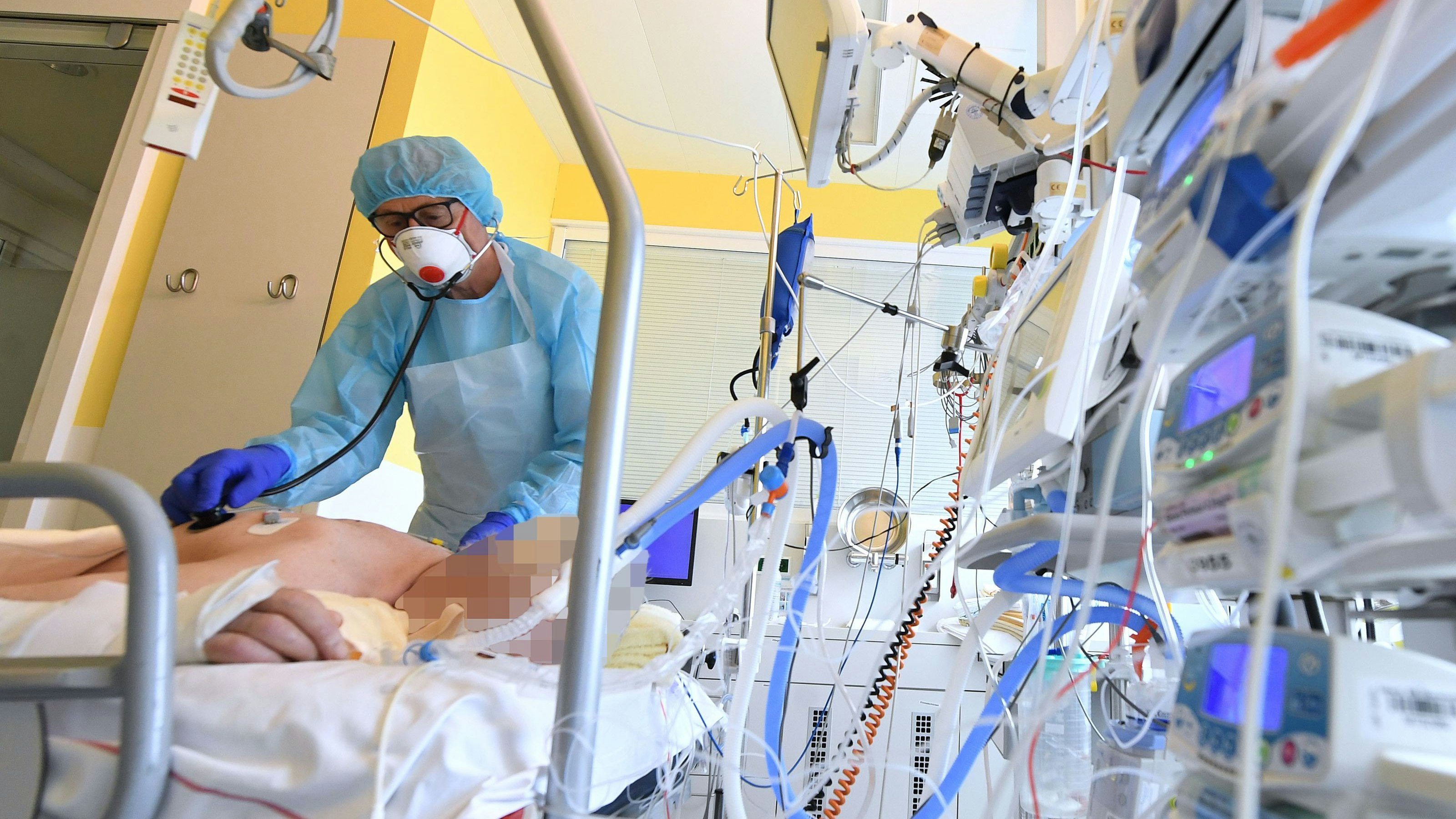 Corona-Intensivstation (Symbolbild)