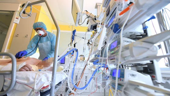 Mehr als 200 Corona-Patienten liegen momentan auf den Intensivstationen in Österreich. (Symbolbild)