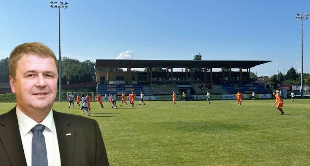 Geschäftsführer Zechmeister; ein Amateurspiel in Neulengbach.
