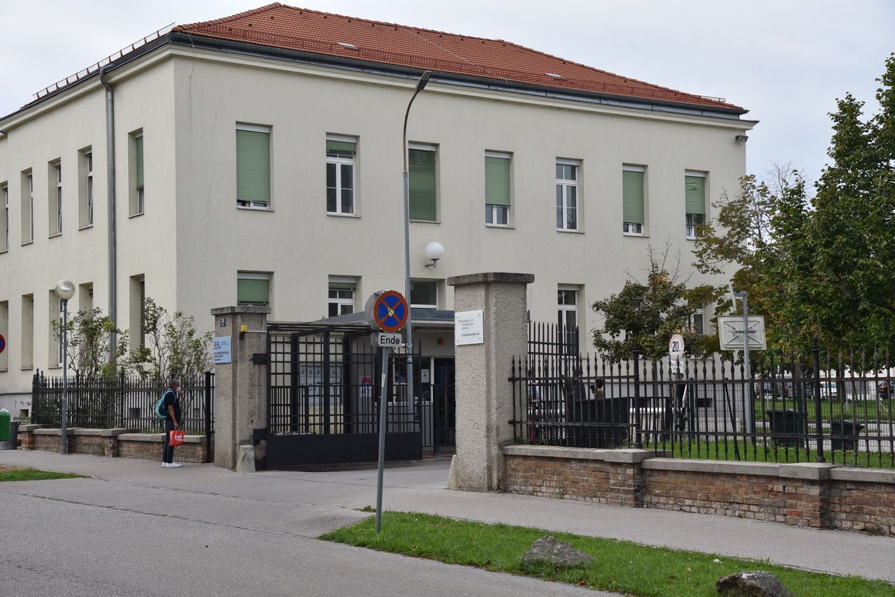 Erstaufnahmezentrum in Traiskirchen