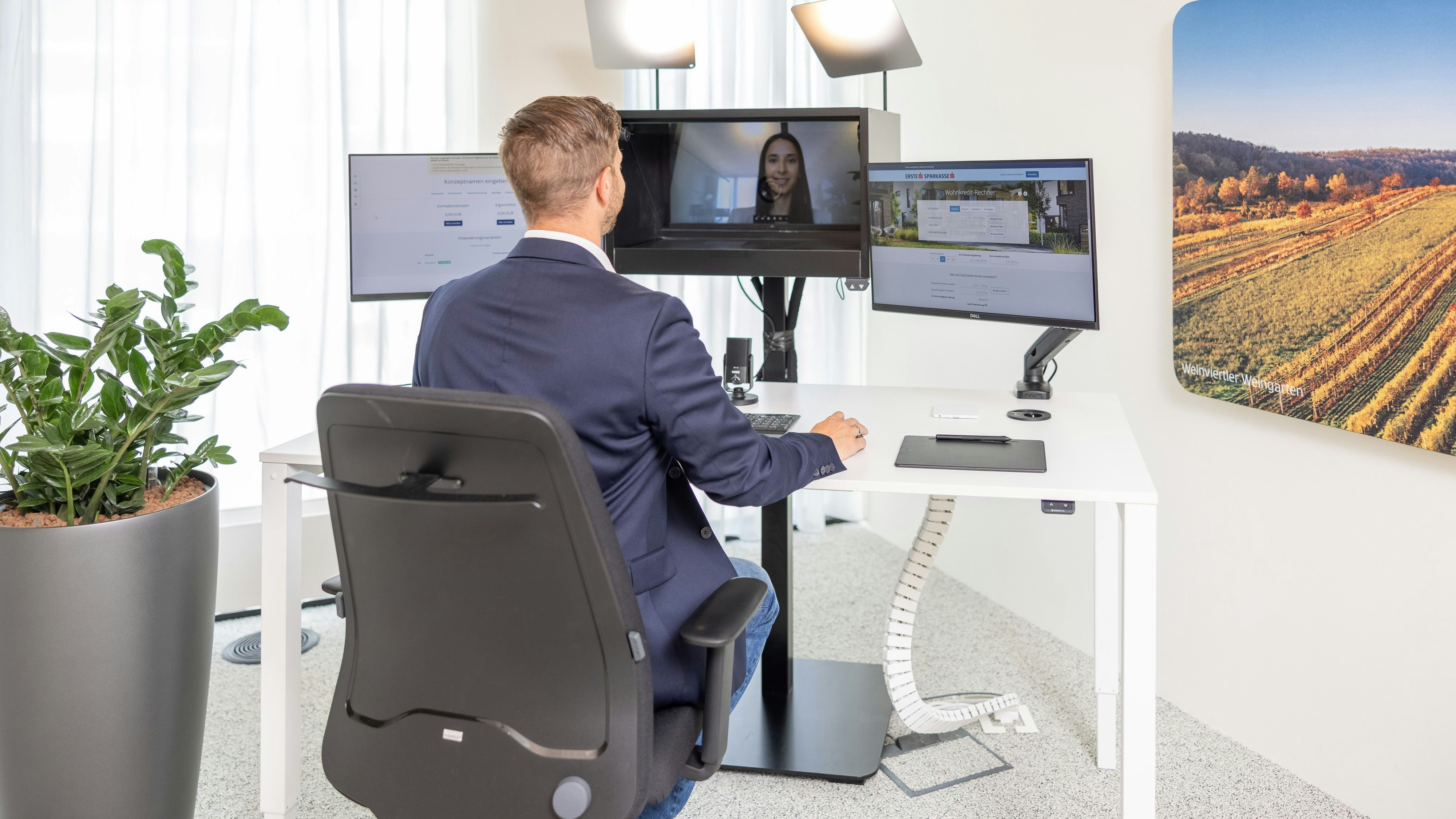 Blick über die Schulter eines Beraters